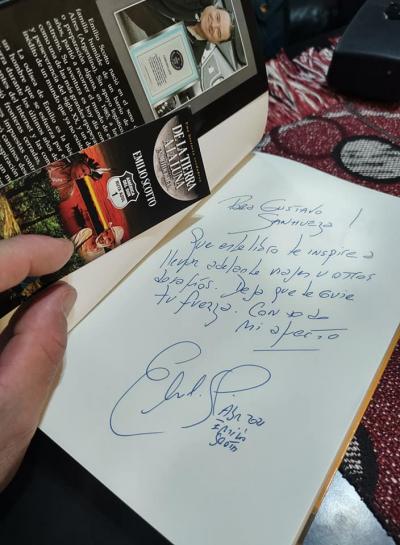 Firma: Gustavo Sanhueza